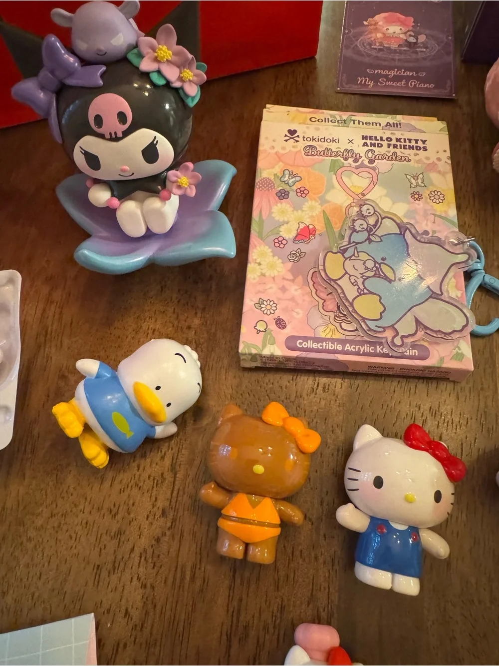 Hello Kitty Sanrio 13 Item Lot - Figures, Puzzle, Key Chain, Squish Toys, Blinds